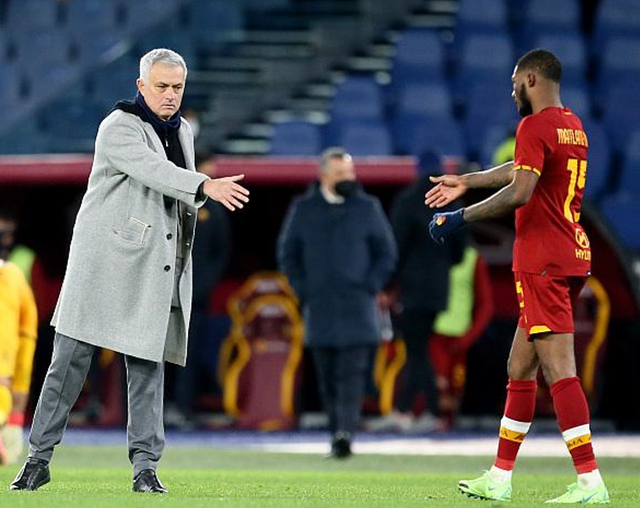 包含亚特兰大今晚官宣签约,志在荷甲名次提升,压力陡增,阵容厚度经受考验的词条 包含亚特兰大今晚官宣签约,志在荷甲名次提升,压力陡增,阵容厚度经受考验的词条